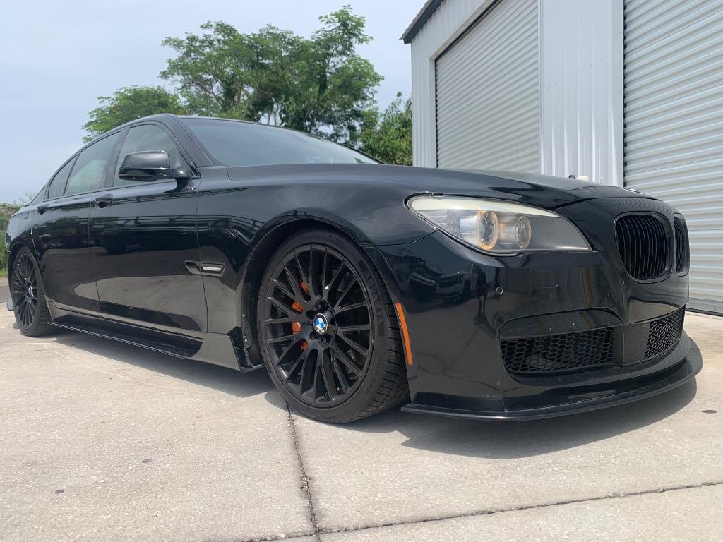 2009 BMW 7 Series 750i